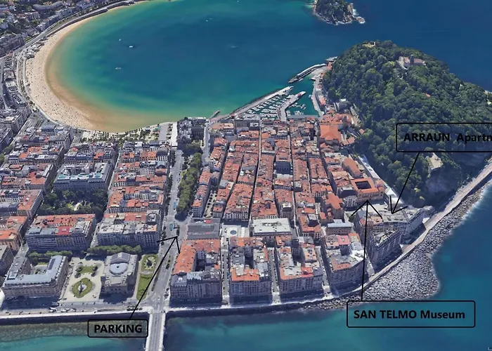 Arraun - Basque * San Sebastian